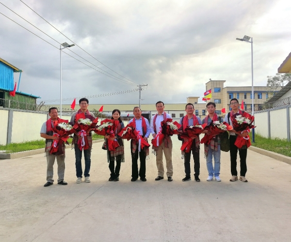 嘉兴市政协盛全生副主席一行调研1xBET丝绸（柬埔寨）工业园